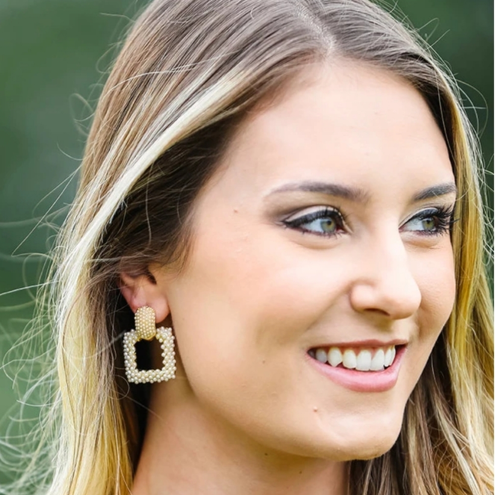 Pearl Square Drop Earrings - Picture 4 of 5